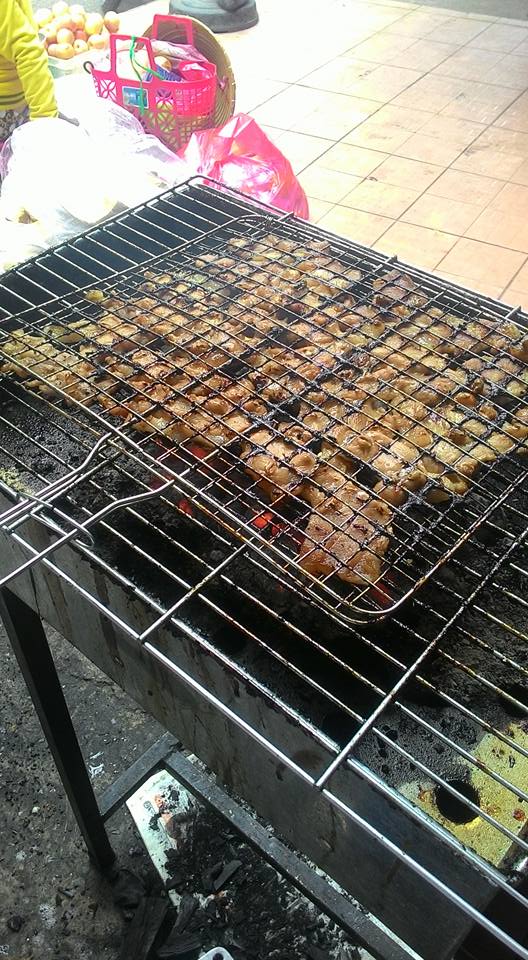 Bún Thịt Nướng Chú Sáu Hoà - Hoà Hưng