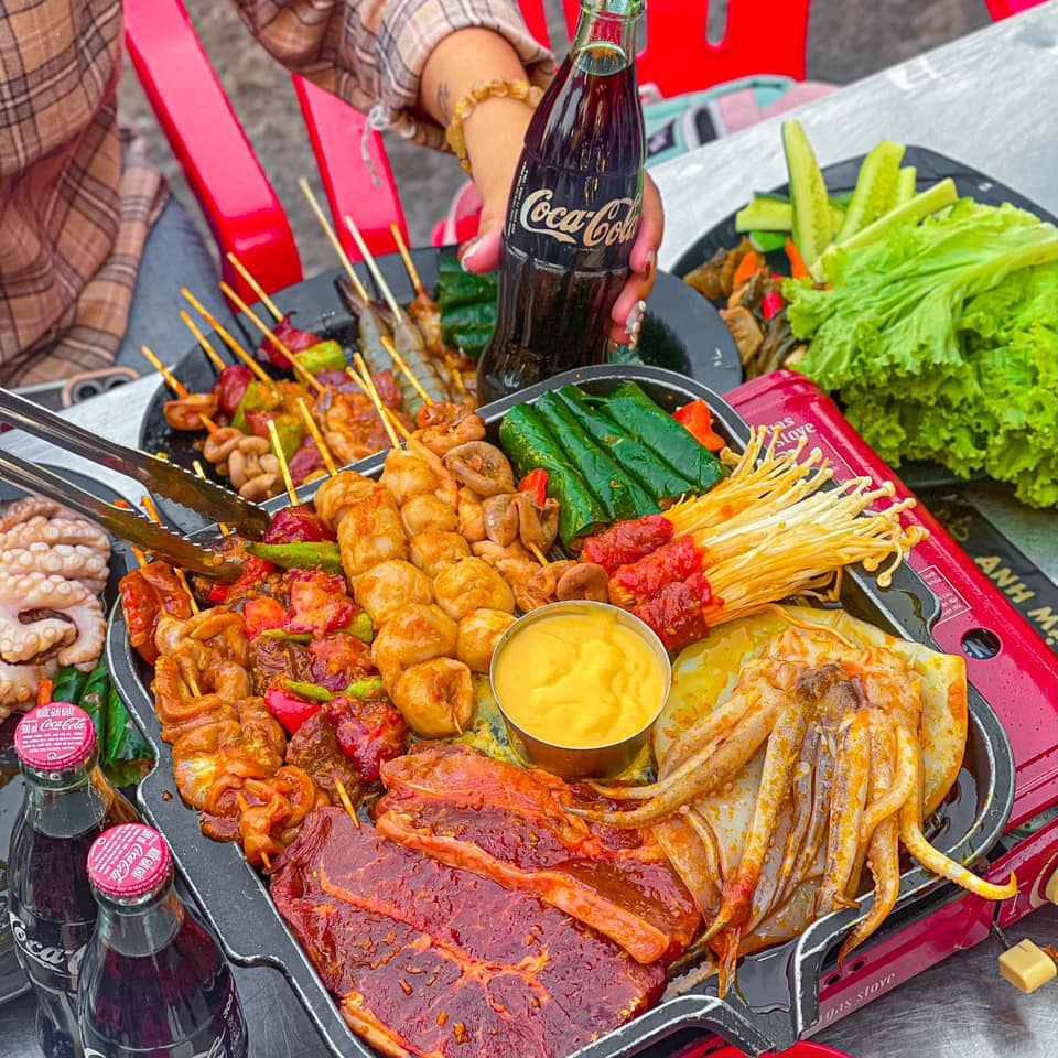 Happy BBQ - Tạ Quang Bửu